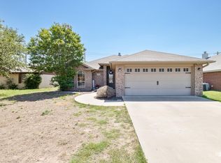 3206 Edgewood Dr, San Angelo, TX 76903