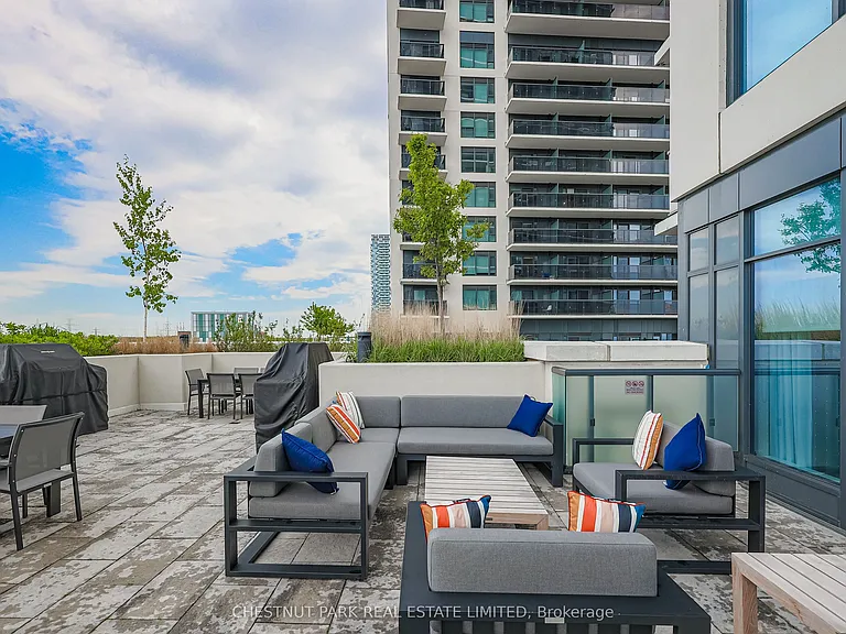 30 Samuel Wood Way #2402 — Photo 43