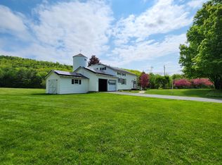 72 Old Stagecoach Rd, Cornish, NH 03745