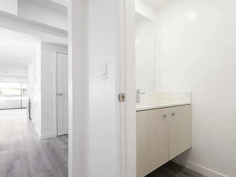 1601 N Fuller Ave #304 — Photo 7