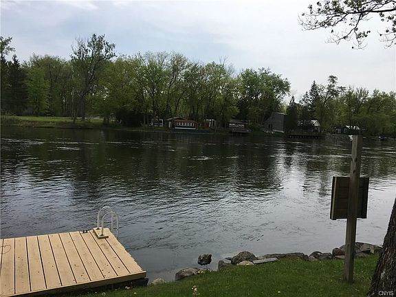 4th image of 143 Aldrich Ln