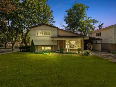55 S Main St, Glen Ellyn, IL, 60137