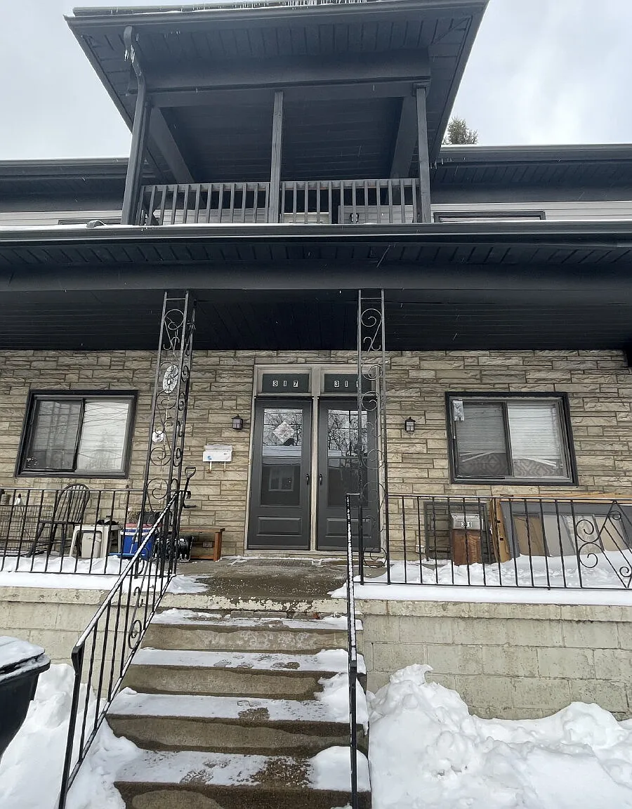 319 N Balph Ave — Photo 4