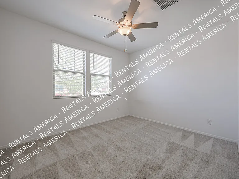 7513 W Illini St — Photo 36