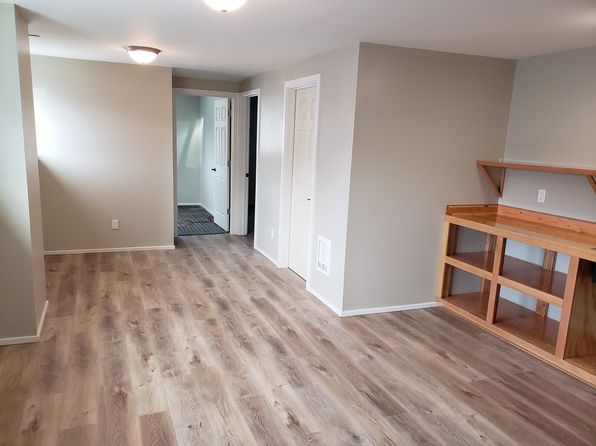 6476 Kootenai St #2
