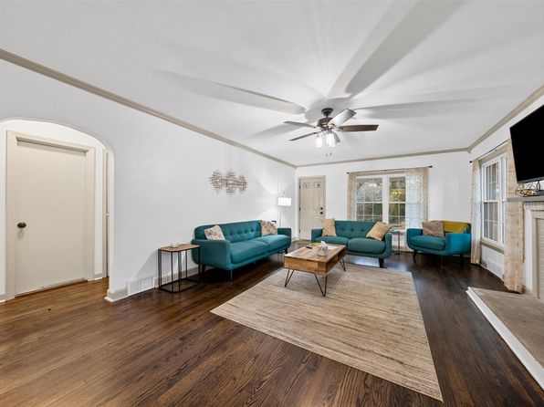 6727 Mammoth Cave Rd, Park City, KY 42160