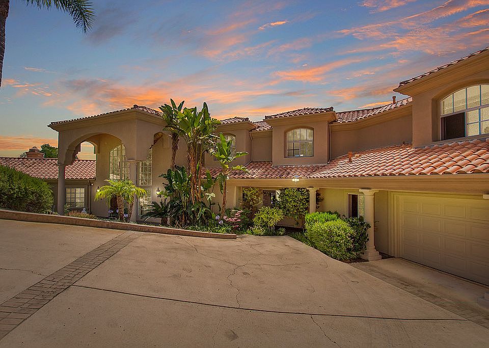 1st image of 2421 Oak Canyon Pl