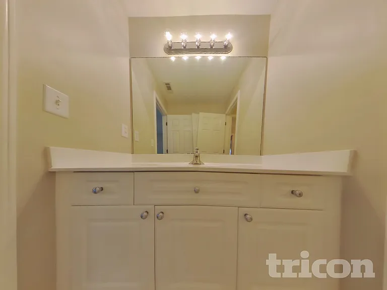 52 Paddington Pl — Photo 23