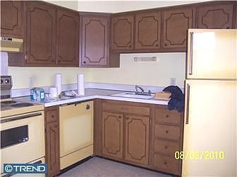 5th image of 322 Edmonds Ave