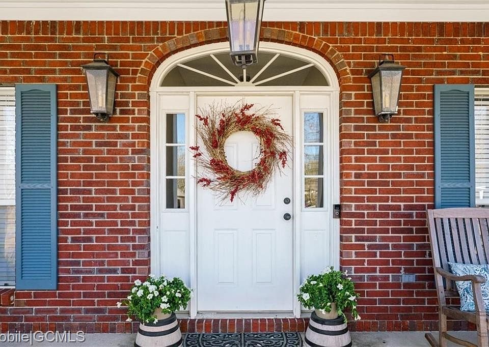 1721 Spanish Trace Dr, Saraland, AL 36571 Zillow