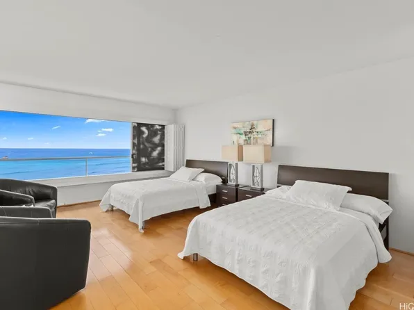 2895 Kalakaua Ave APT 1202, Honolulu, HI 96815