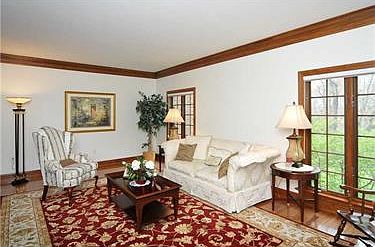 5th image of 509 Hillside Dr