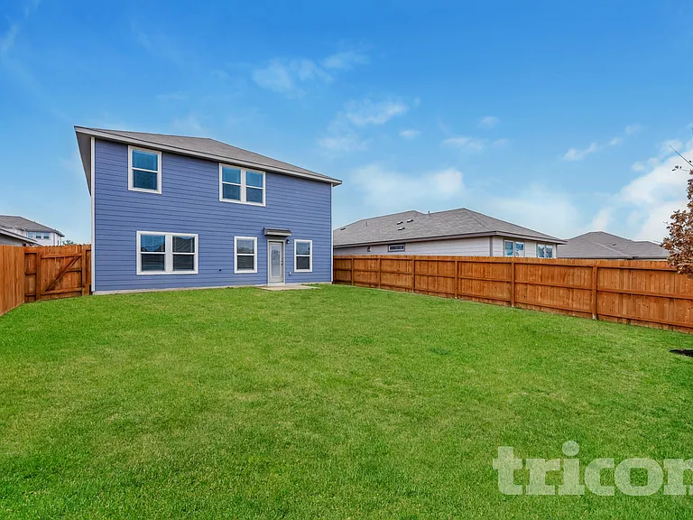5806 Nyla Way — Photo 14