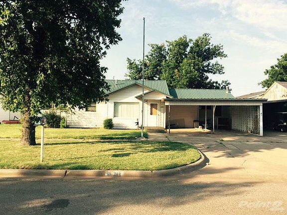 GREAT HOME WITH ATTACHED DOUBLE CARPORT
