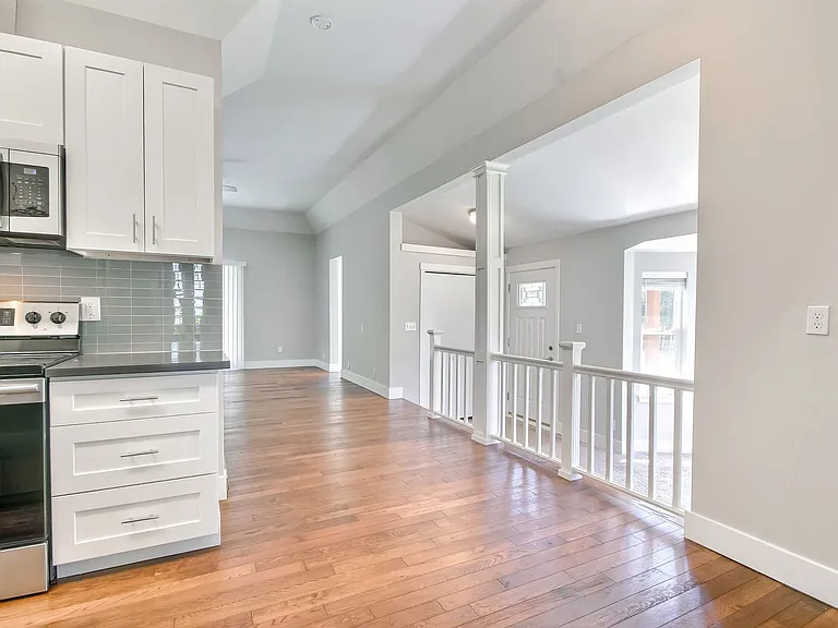 33732 SE Hudson Rd — Photo 9