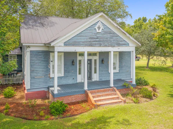 150 Kader Merritt Road, Rose Hill, NC 28458