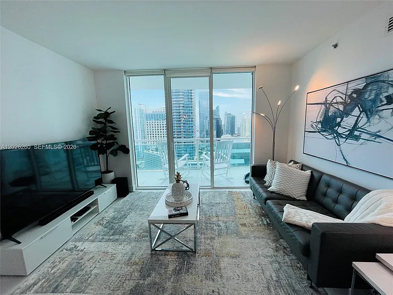950 Brickell Bay Dr #3207 — Photo 2