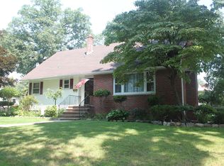73 Baywood Ter, Wayne, NJ 07470