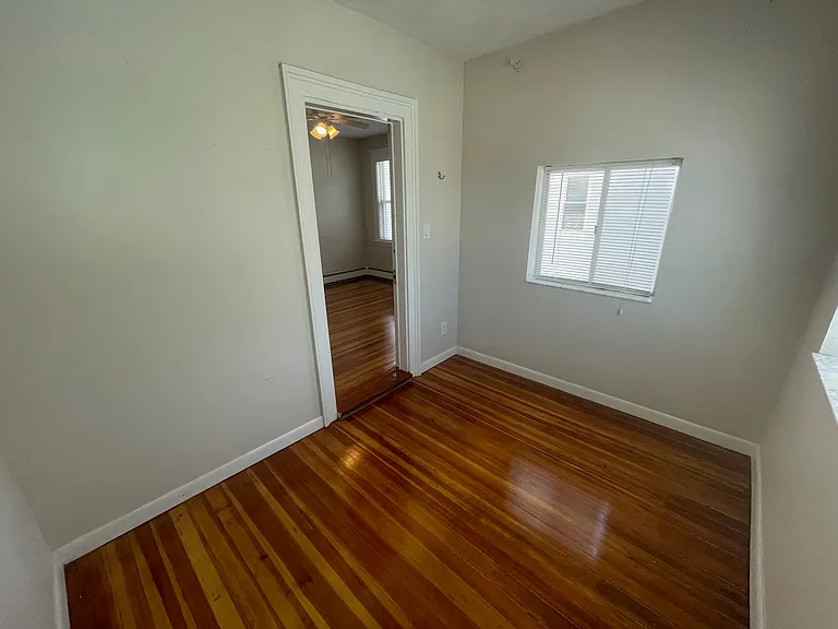 252 Brown St — Photo 17
