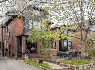 312 Quebec Ave #1, Toronto, ON M6P 2V3