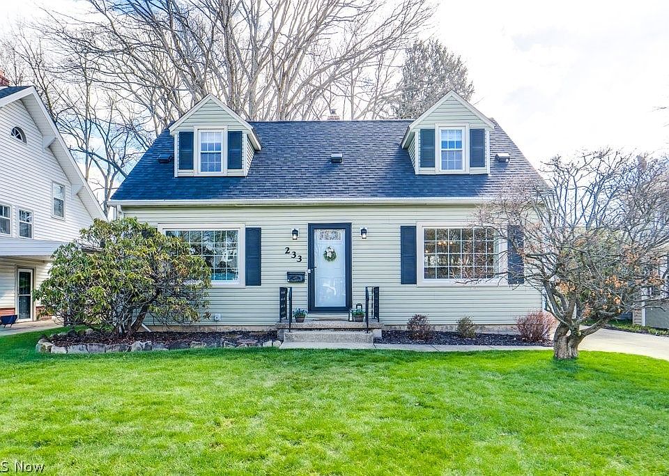 1st image of 233 Kenilworth Dr