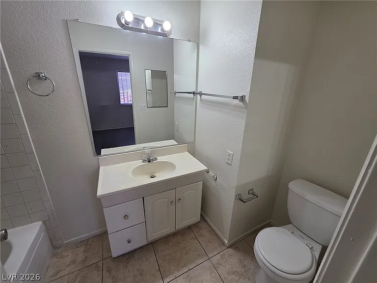 4300 N Lamont St #232 — Photo 28