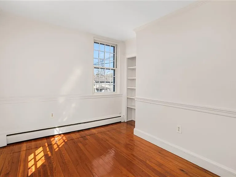 14 Elm St — Photo 20
