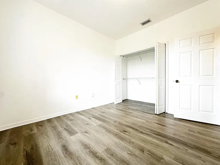614 SW 106th Ave #1507 — Photo 6