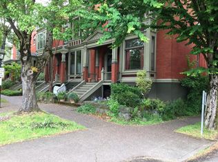 1703 NW Irving St, Portland, OR 97209