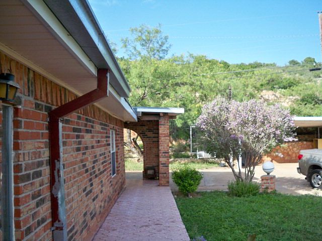 1st image of 2149 Hillside Dr