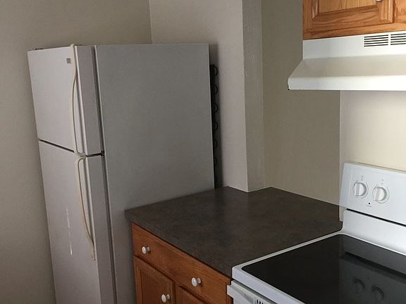 3rd image of 1322 E Fort King St APT 2