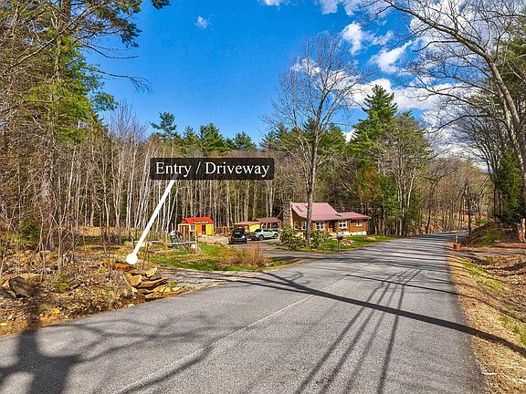 3rd image of 207 Durrell Mountain Road