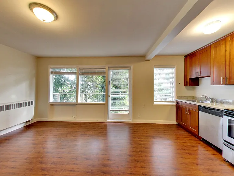 240 Cumberland St #1285R — Photo 3