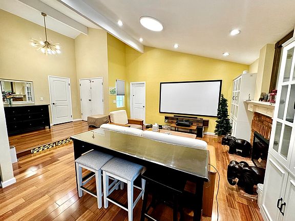 4th image of 7079 Martwood Way