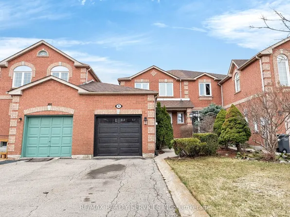 99 White Tail Cres, Brampton, ON L6Y 5B9