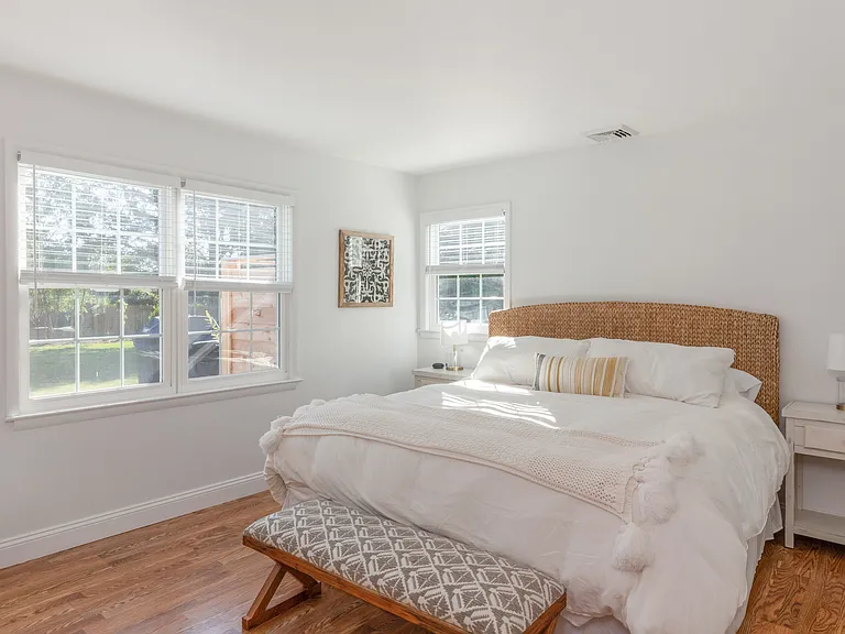 160 David Whites Ln — Photo 9