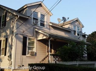 25 Walnut Ave, Chicopee, MA 01020