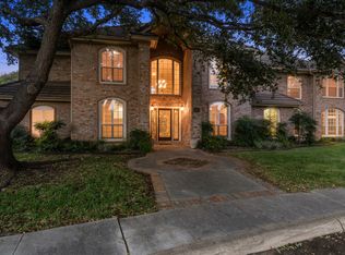 7 Bowood Ct, San Antonio, TX 78218