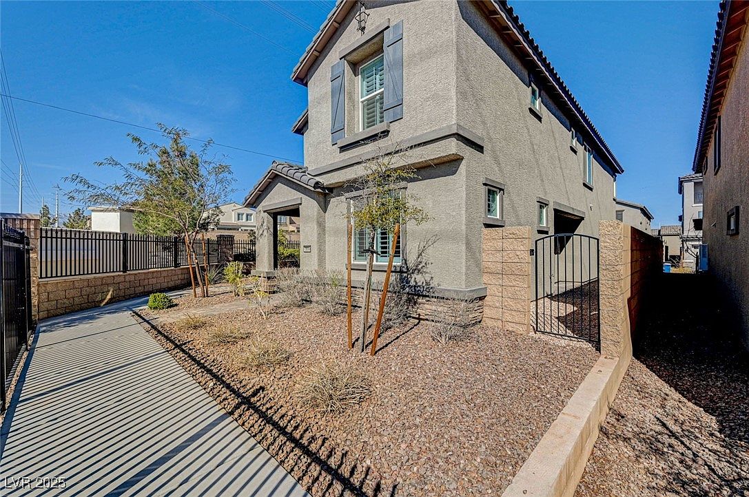 10699 Sariah Skye Ave, Las Vegas, NV 89166 | Zillow