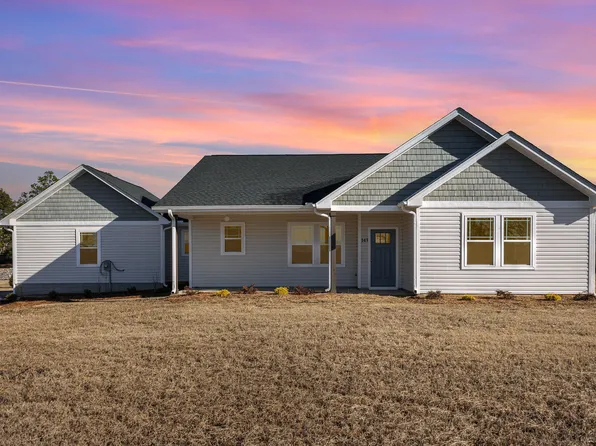 143 Christmas Light Rd, Kenly, NC 27542