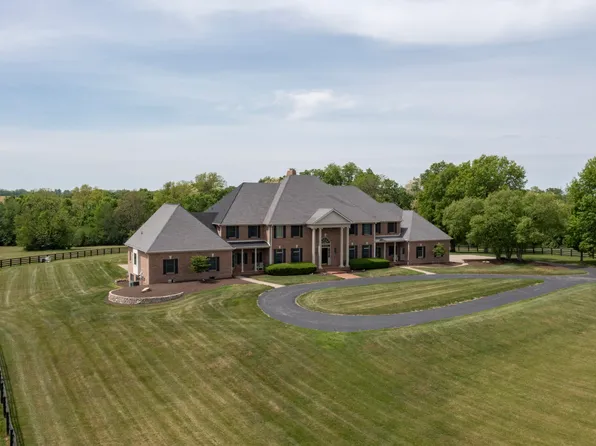 4664 Lexington Rd, Winchester, KY 40391