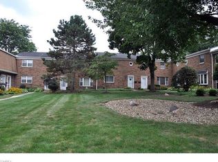 117 Shakespeare Ln, Avon, OH 44011