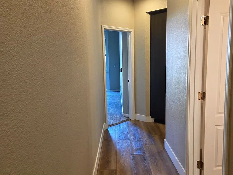 342 Leckenby Way — Photo 9