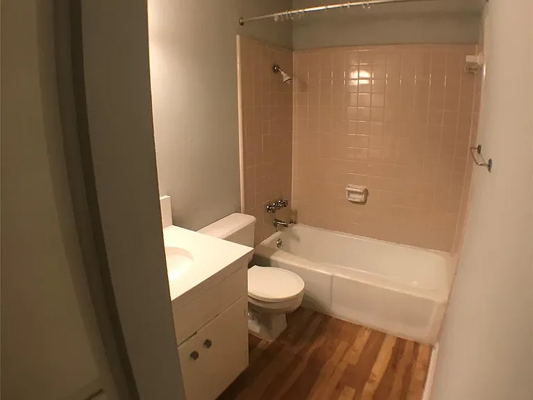 5001 Bull Creek Rd #111 — Photo 6