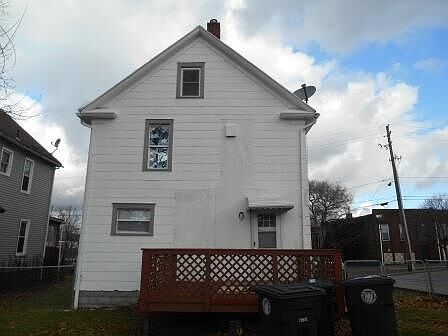 2nd image of 932 Florida Ave