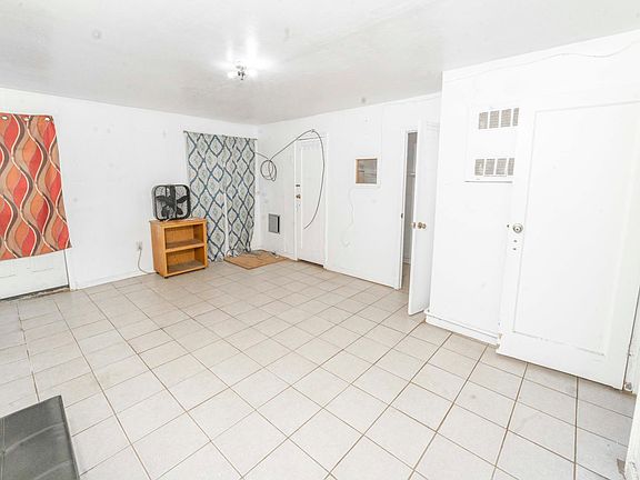 4th image of 80-42 164th St