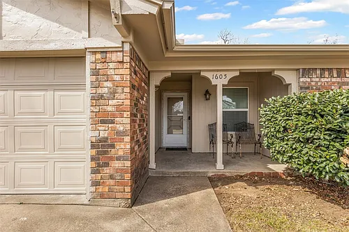 1605 Morningside Dr Photo 1