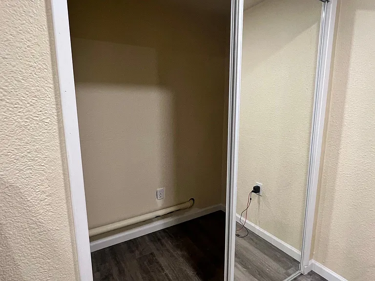 442 E H St #442 — Photo 26
