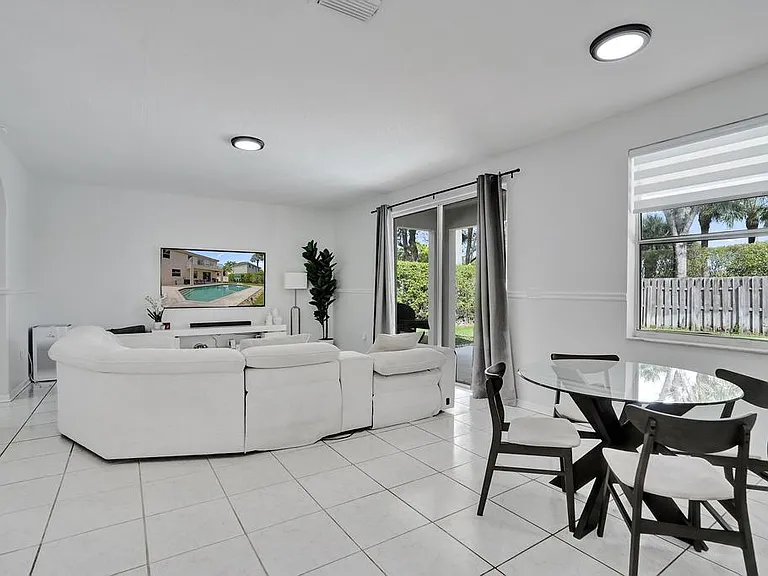 16405 Diamond Head Dr — Photo 13