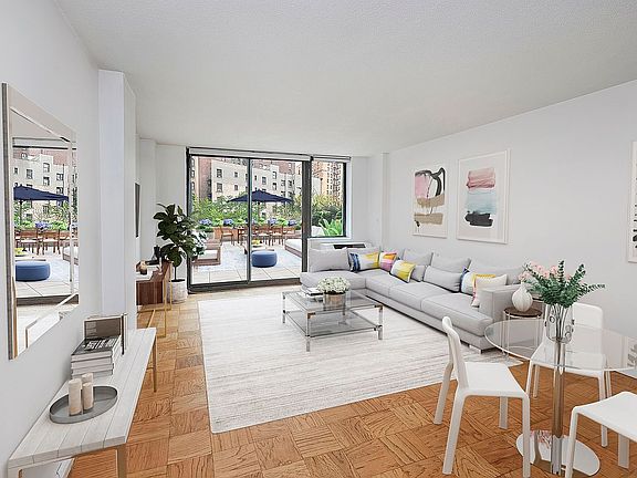 3rd image of 275 W 96th St APT 5Q